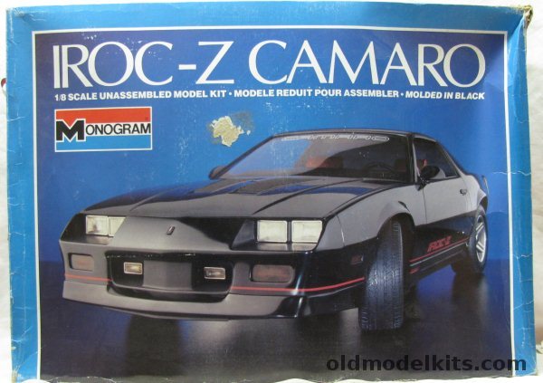 Monogram 1/8 1985 Chevrolet IROC-Z Camaro, 2610 plastic model kit